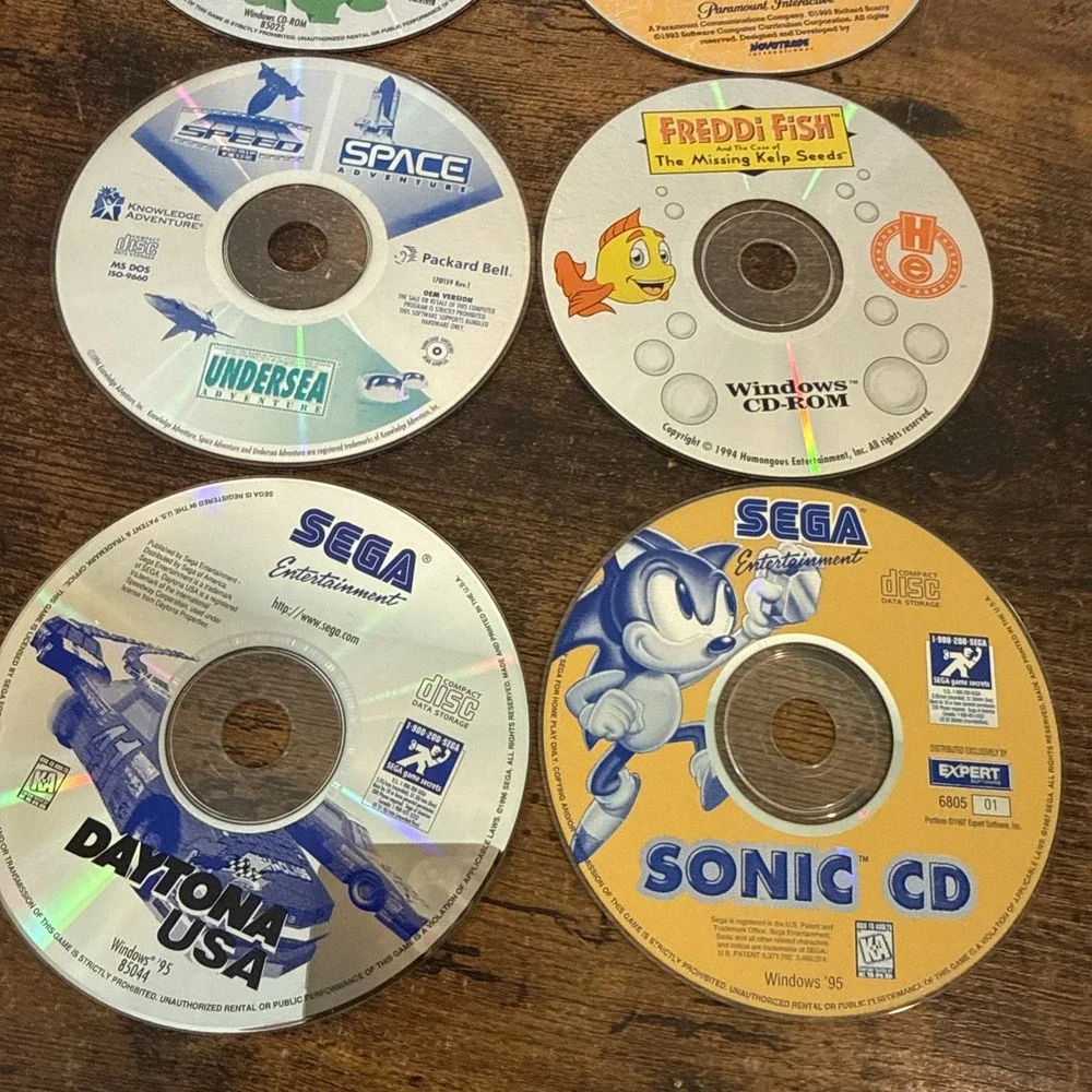 Vintage PC Sega CD-ROM Game Lot 6 Bundle Sonic CD Daytona USA Bug Freddi Fish